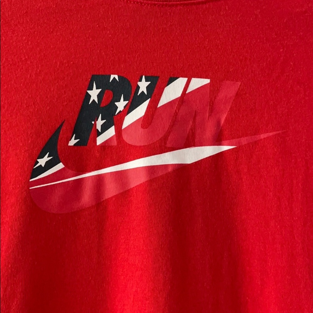 Nike t-shirt
